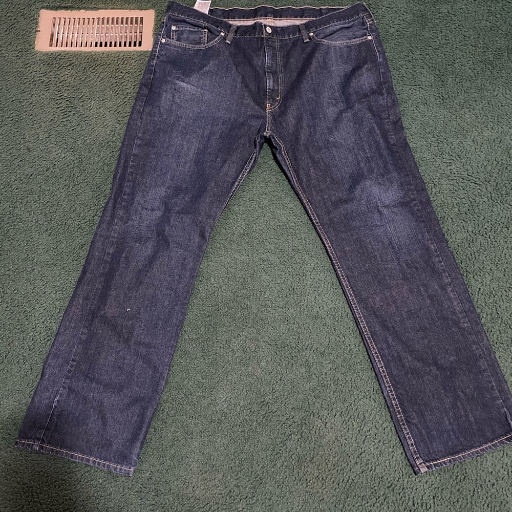 Levi Jeans sz 42